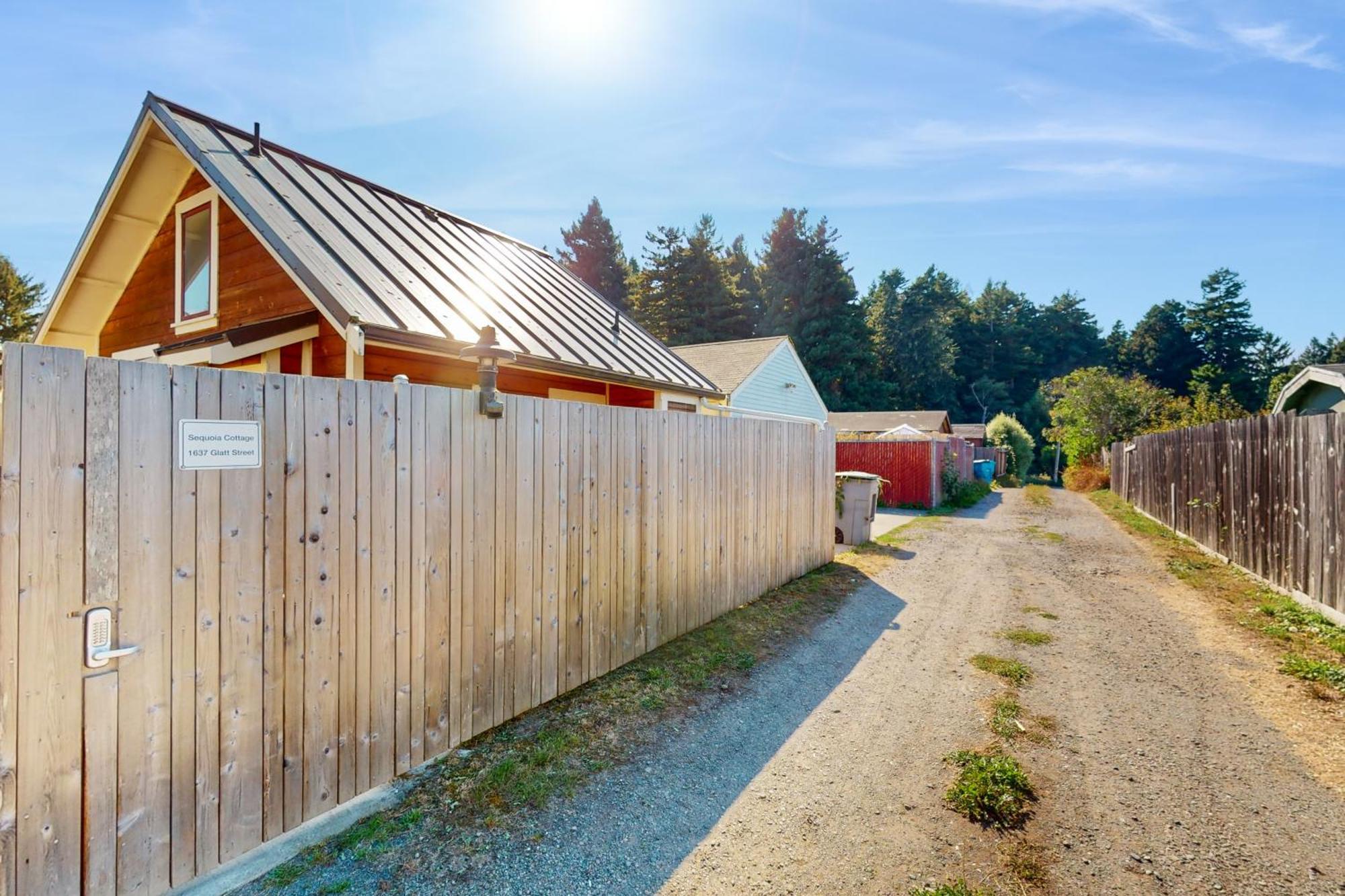 Sequoia Cottage Eureka Exterior photo